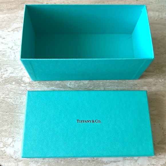 Tiffany&Co sunglasses box. - Picture 1 of 2